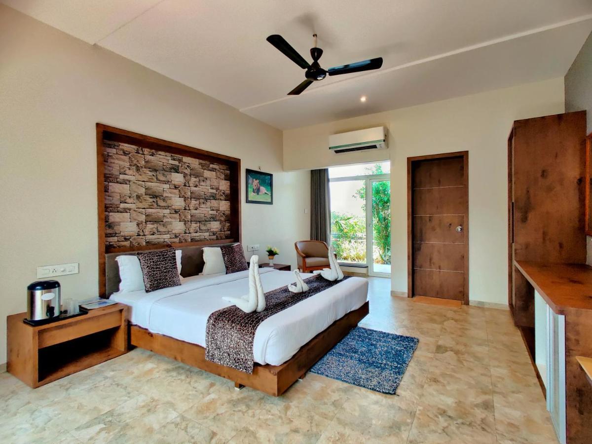 Lion Signature Family Resort Sasan Gir Esterno foto