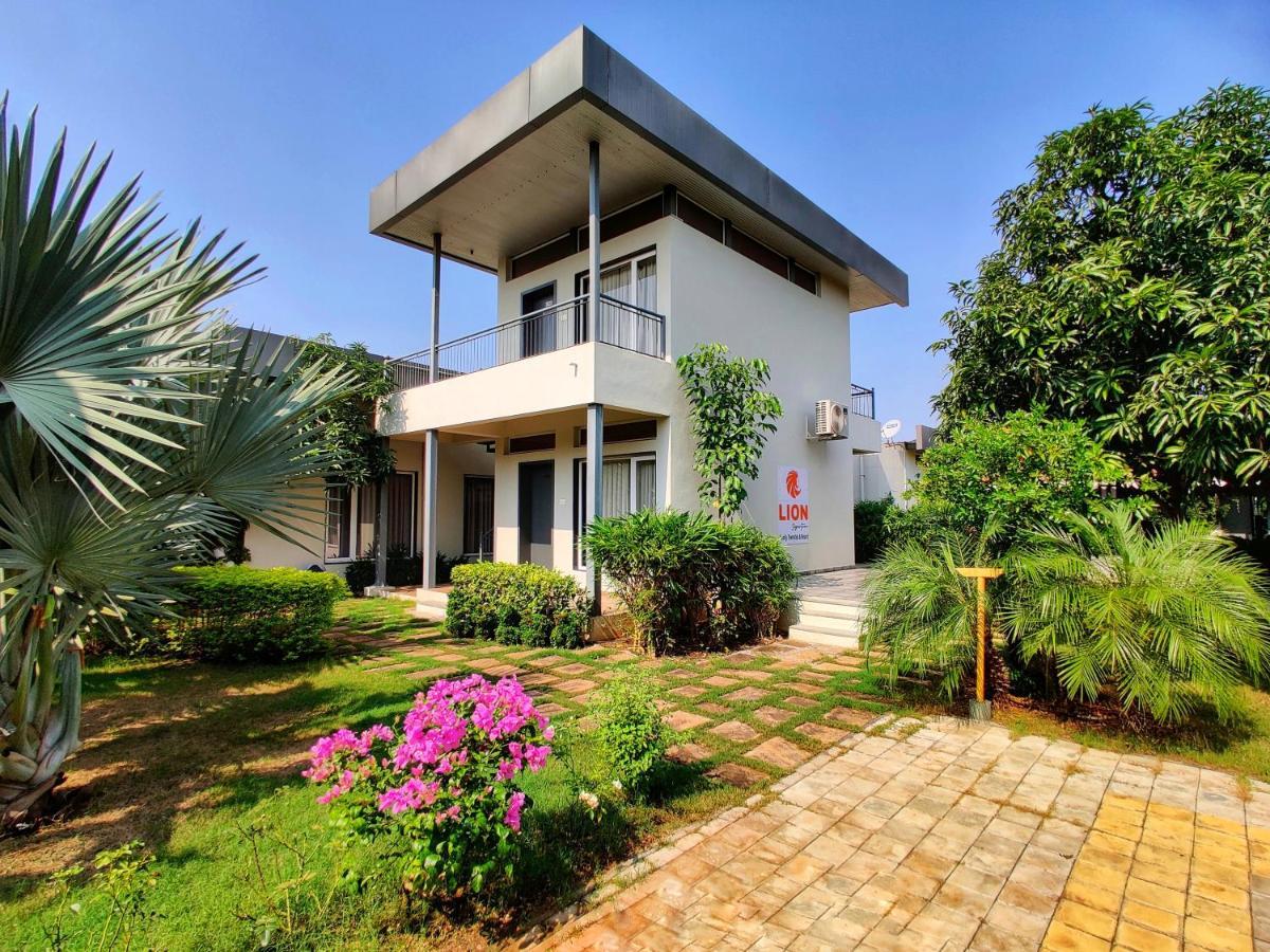 Lion Signature Family Resort Sasan Gir Esterno foto