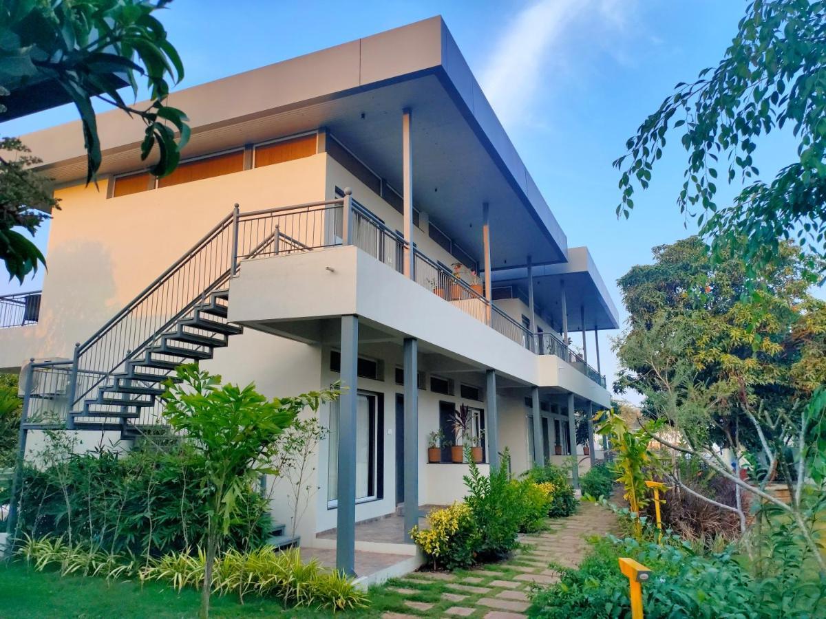 Lion Signature Family Resort Sasan Gir Esterno foto