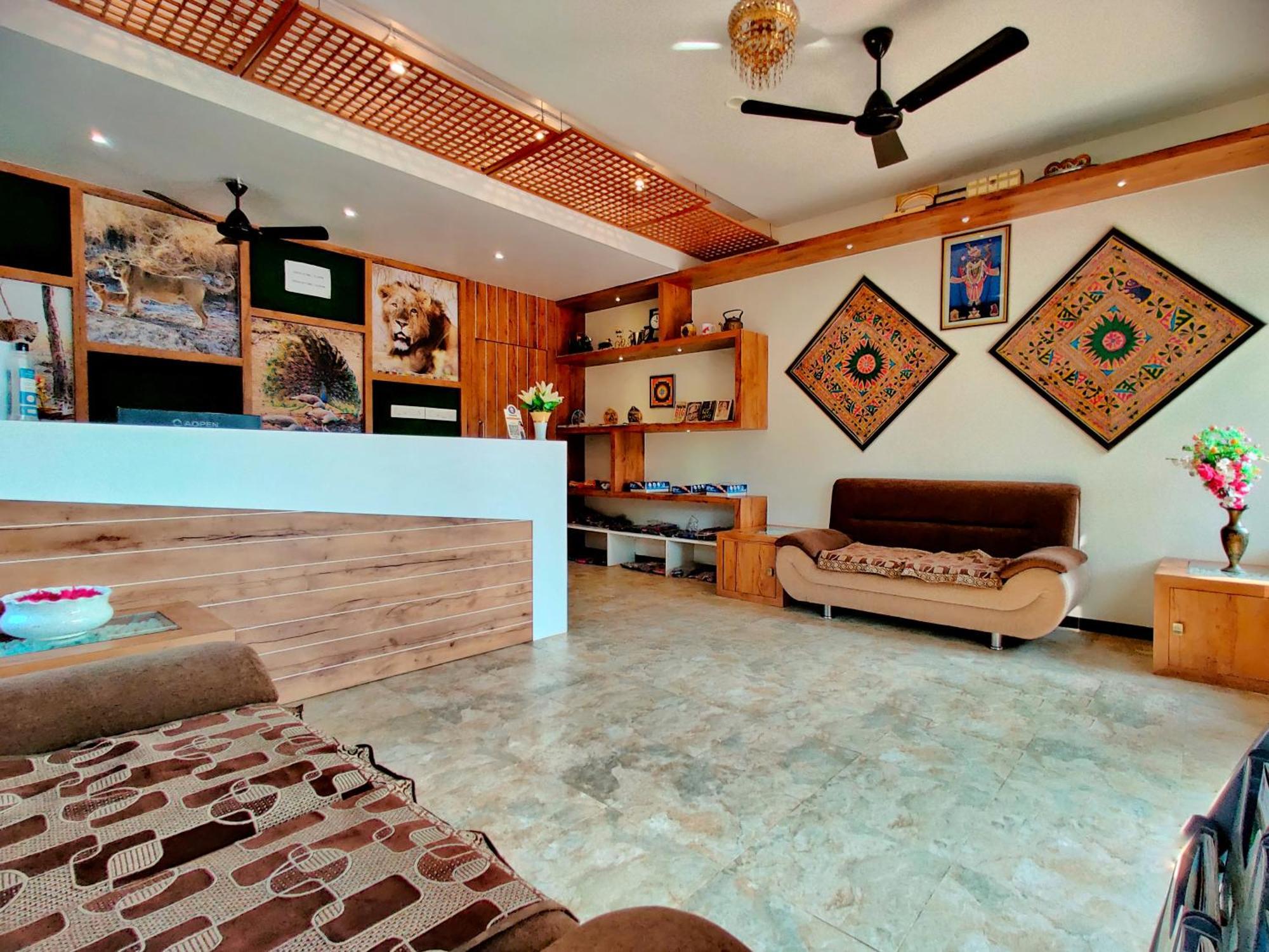 Lion Signature Family Resort Sasan Gir Esterno foto