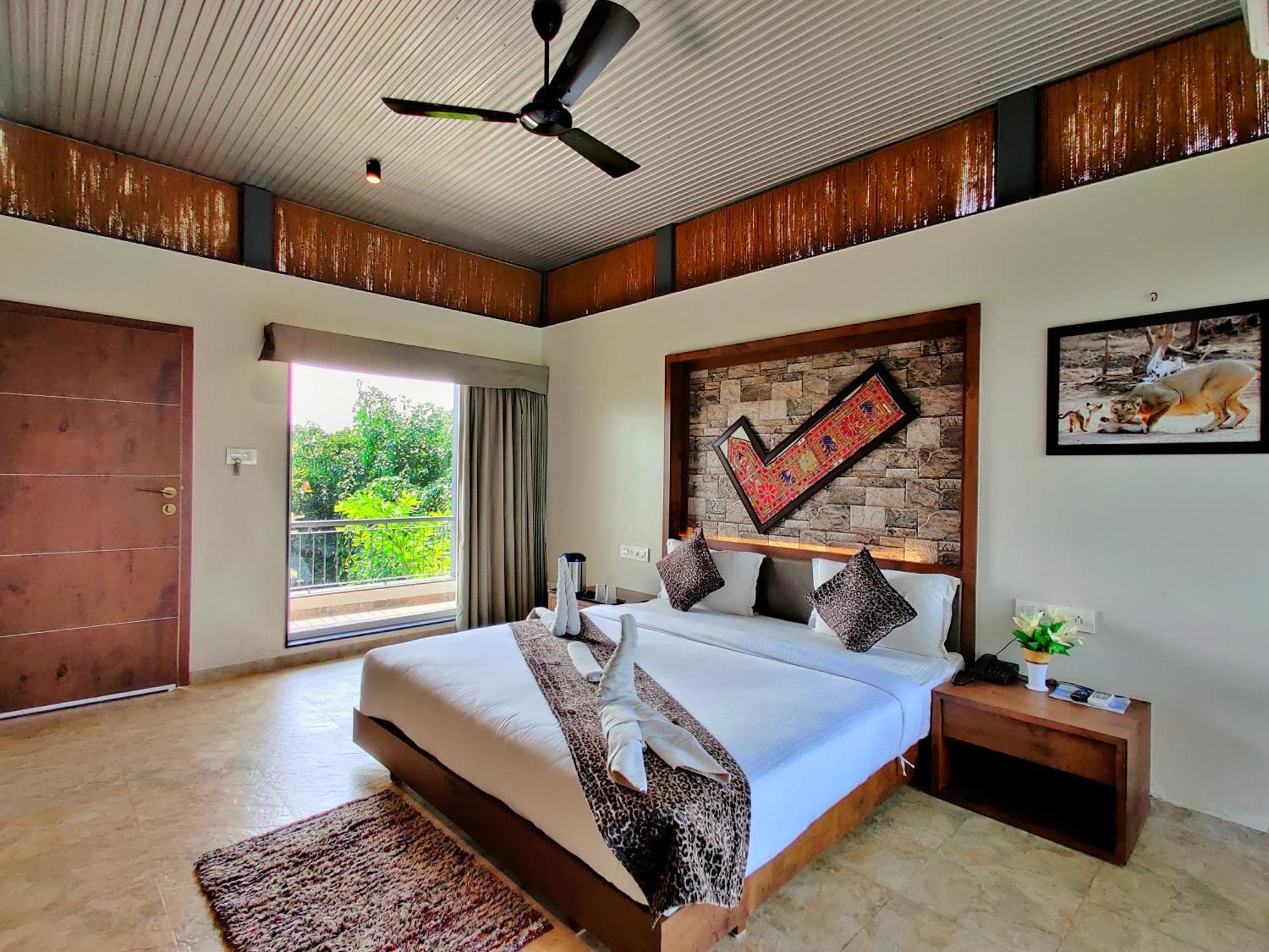 Lion Signature Family Resort Sasan Gir Esterno foto