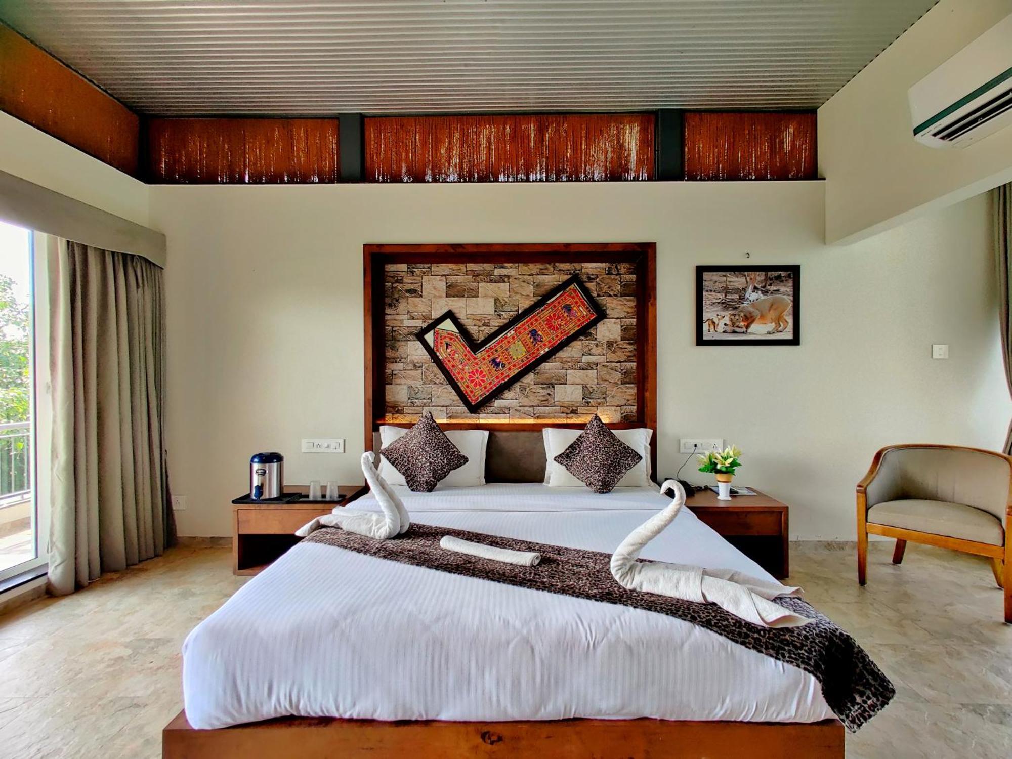 Lion Signature Family Resort Sasan Gir Esterno foto
