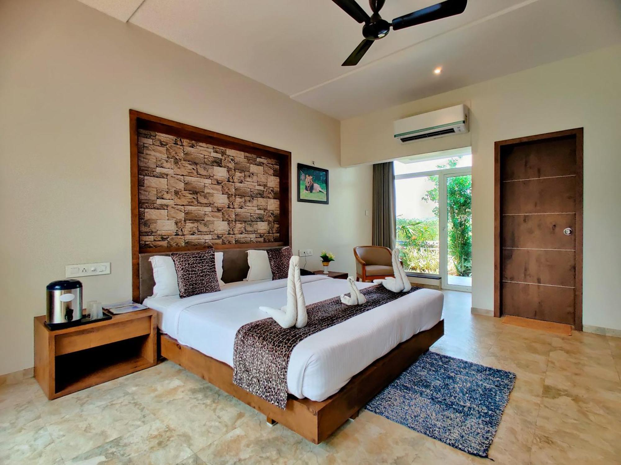 Lion Signature Family Resort Sasan Gir Esterno foto
